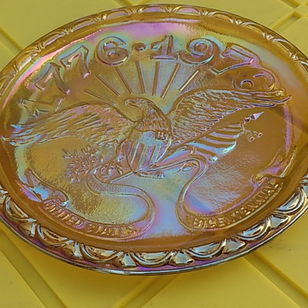 Vintage 1976 Plates Federal Glass